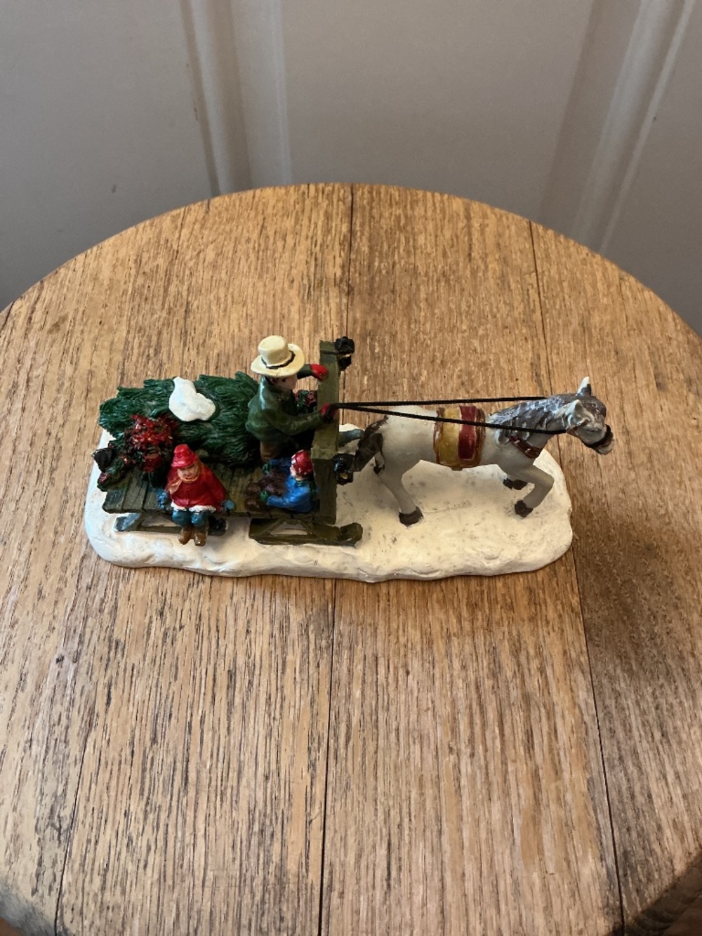 Home Accents Holiday Cantebury Lane Horse-Drawn Sleigh Village Collection - Picture 6 of 10